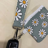 Green Daisies Keychain Set